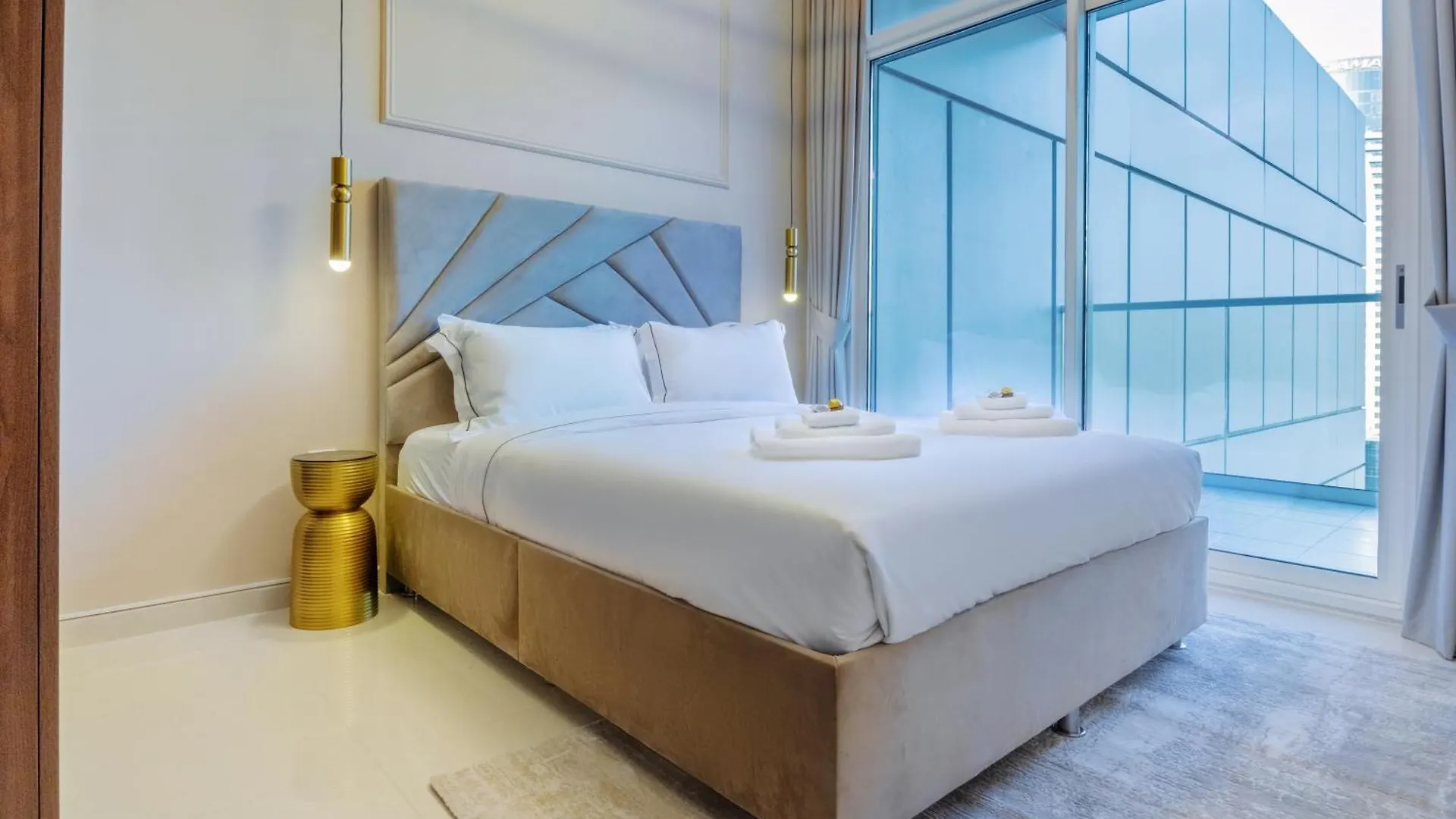 Luxury Top Floor, With Full Burj Khalifa View ドバイ