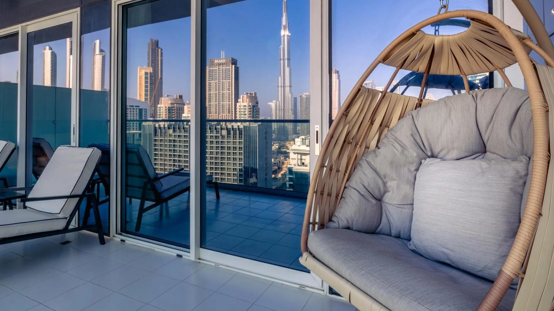 Luxury Top Floor, With Full Burj Khalifa View ドバイ 0*,  アラブ首長国連邦